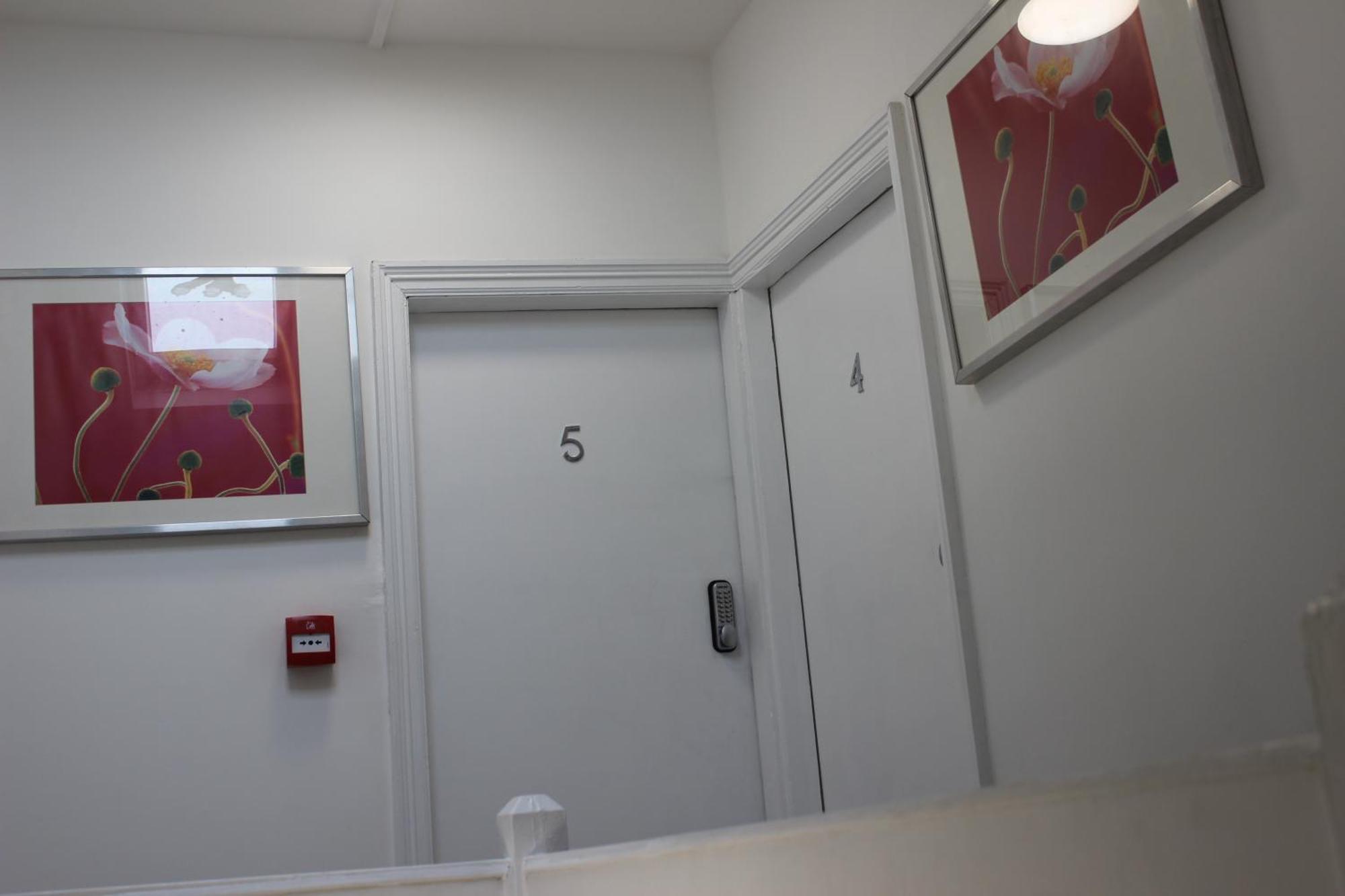 Mother-In-Law Guest House Hotel Leeds Leeds  Dış mekan fotoğraf