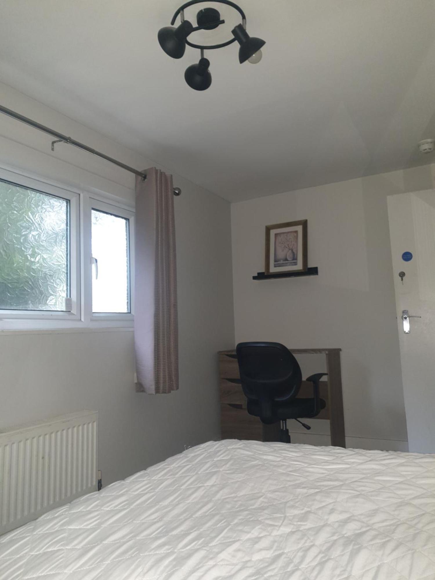 Mother-In-Law Guest House Hotel Leeds Leeds  Dış mekan fotoğraf